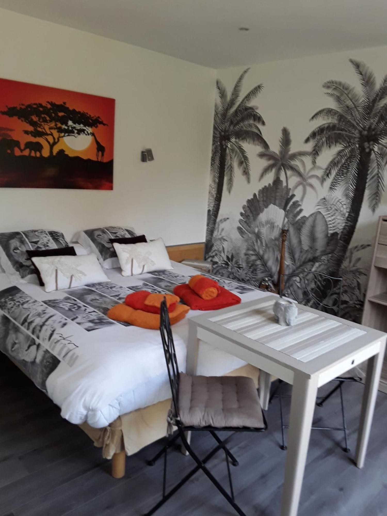 Chambres D'Hotes De L'Orval Thiergeville ภายนอก รูปภาพ