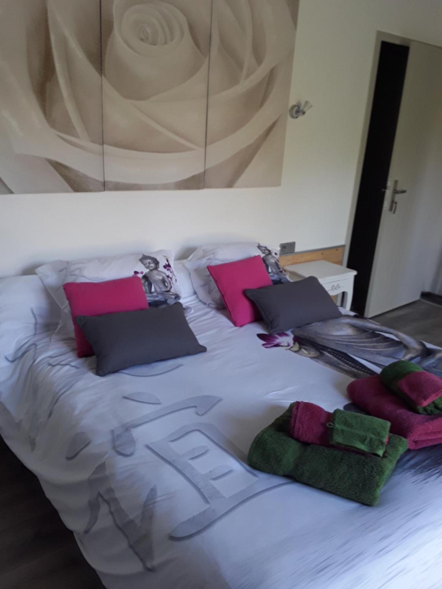 Chambres D'Hotes De L'Orval Thiergeville ภายนอก รูปภาพ